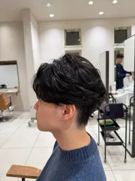 【新規メンズ人気No. 1🔥】エアリー束感フェザーパーマ＋カット✂️動きのある髪に！