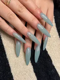 オフあり🐜長さだし＋Simple design💎アート片手2本まで