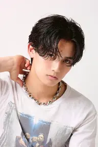 😎選べるパーマ😎メンズカット＋パーマ🔥人気パーマも安全チャレンジ🔥波まき,スパイラル,ツイストなど🔥