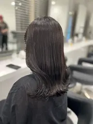 💛🍀大人気メニュー🍀💛 赤み消し透明感カラー🫒🫧‪➕ヒアルロン酸トリートメント🫧‪(コテ巻き仕上げ付き！)