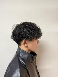 内部からしっかり補修👌【メンズカット + 波巻きパーマ + 5STEPトリートメント】