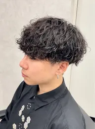 フレームカット+波巻きパーマ+前処理TR付