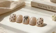 🎀ドット×リボンのシンプルネイル，研修定額コース2580