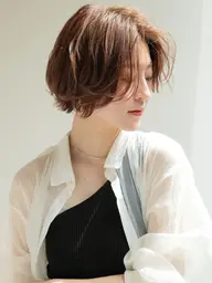 カット✂️＋オーダーパーマ🌿＋内部補修トリートメント✨ふんわりとした印象になります🦋