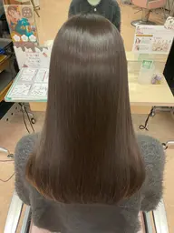 縮毛矯正(カット無し) 15400円▶︎7700円　（胸下＋¥1100）