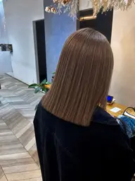 ブリーチなしワンカラー🌈 ［ミディアム］