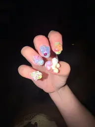 ミニモ限定メニュー🐋アート5本やり放題 ！(オフ込価格)フィルイン無料