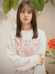 ヘアカラー+トリートメント+"特許取得魔法のシザー"ヘアリセッター