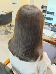 ［春限定🌸］カット+ツヤ髪トリートメント¥5,300→¥4,000