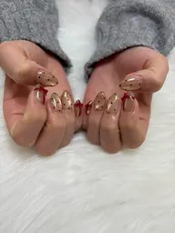 持ち込みデザイン♥️✨ 【プロのネイリストによるモデル価格】持ち込みデザイン可能/パーツつけ放題/ジェルオフ無料