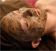 ✨肌トラブル改善✨REVIハーブピーリング1ｇ🌿スキンケア半顔体験コース‼️¥8000→¥5500