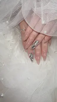 ワンカラー+埋めつくしネイル