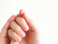 【メンズハンドケア】整爪&甘皮ウォーターケア&ツヤ出し　オイル保湿付♪