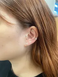 耳つぼジュエリーʚ♥ɞ片耳3粒・両耳6粒