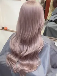 【明日🌸４月９日限定クーポン】"ハイパーケア"全頭ブリーチ・リタッチブリーチどちらも可能★＋カットロング料金なし！