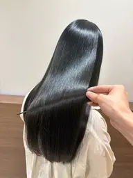 【女性限定】自然な仕上がりの縮毛矯正🩵🫧