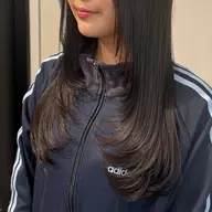 顔周りレイヤーカット