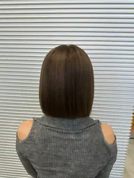 🐝【人気𝐍𝐨. 𝟏👑】カット➕カラー➕トリートメント‼️🐝＋1,100円でイルミナカラーに変更🉑です