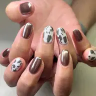 ハンドデザインアートコース(オフなし)ケア付き。自由度高くマグネット/マーブル等にフレンチやミラーアートを追加できます