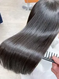 💙ネオリシオ縮毛矯正💙＋髪質改善TR✨＋カット