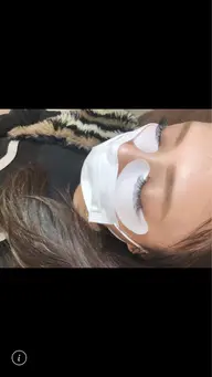 オフ無料LEDエクステ🌱 🫧ボリュームラッシュ300本6000円ふわっと濃さだし🎀