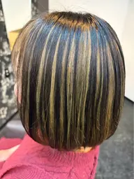 アンブレラカラー（カラーのデザインによればプラス料金あり）