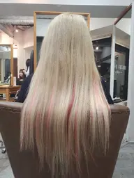 (カラー半額) カラー＋エクステ(エクステ正規料金) ￥27510～