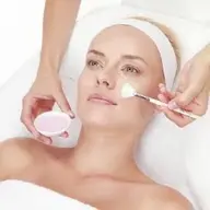 【ハイドラ毛穴洗浄➕クリスティーナ ★ミューズ】薔薇の幹細胞で、若くからのエイジングケア！ゆらぎ・乾燥・たるみに♪