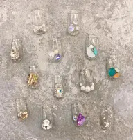 【👑オフあり】[🍉西荻限定💍韓国ワンホンネイル💕]ワンカラー＋1本ビジューアート🎵¥6800 120分