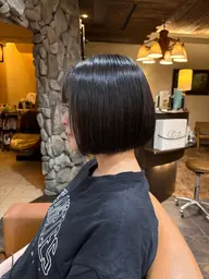 🎀レディースカット🎀※シャンプーブロー、スタイリング込み