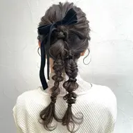 【 無料 】ヘアアレンジ練習モデル🎀☆15~25歳限定☆※スタイリング剤等何も付けずにご来店ください🙇♀️
