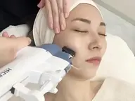 2/21オープン記念価格【乾燥&くすみのないすっぴん美肌へ💎】水光ジェット✨ペプチド導入🎀