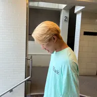 【一気に垢抜ける！】 カット＋ブリーチカラー