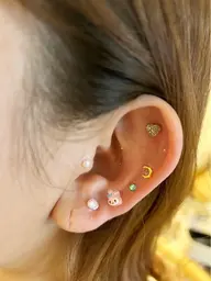 耳ツボジュエリー💎片耳5個まで