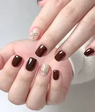 【ハンド】💅 オフ無しベーシックネイル + アート2本