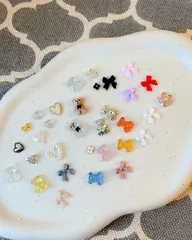 《 パーツつけ放題 》 ラメグラデーションorワンカラーのパーツつけ放題‼︎ 【初回オフ込み】