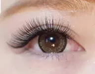 ボリュームラッシュつけ放題160束まで