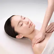 【🙋‍♀️デコルテマッサージモデル様大募集！🙋‍♀️】①お肌分析②デコルテマッサージ✨プレゼント付き🎁✨