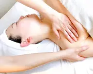 【美肌&マッサージ💆‍♀️】両方欲張り🉐クーポン✨ニキビ/ニキビ痕/毛穴の黒ずみに✨肌修復温熱イオンロウパック付♨️