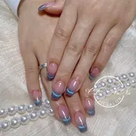 【見れてるお得】ワンホン風フレンチマグネットグラデーション(ベース色+マグネットグラ☆フレンチ光)パラジェル変更可能🆗