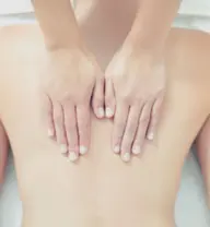 深いリラックスを…オーガニックアロマオイル100%全身オイルトリートメント60分