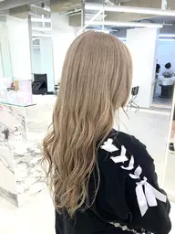 ブリーチ+オンカラー+似合わせカット+1stepトリートメント