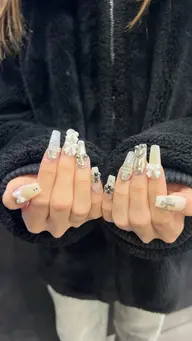 ネイルアートし放題（オフあり）☁️🌷