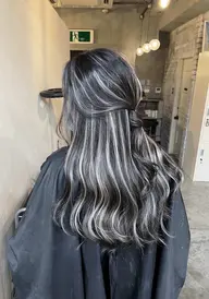 ✨ハイクオリティ✨リアル外国人フルハイライト+ベースカラー+コラーゲントリートメント