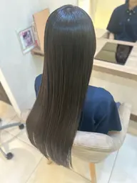 【艶髪になりたい方🌸】似合わせカット+シャンプー＋インボーン艶質改善トリートメント✨