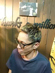 特別キャンペーン４月１日限定カット & ヘッドスパ