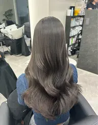 ミニモ限定クーポン✨ブリーチ無しダブルカラー✨この季節に人気の艶のあるお色味に！