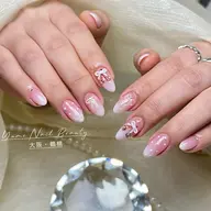 【人気メニュー】4​〜​6本アート♡（パーツ2個付き）ストーン付き