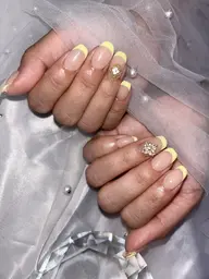 ハンドネイル フレンチネイル