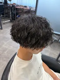 〖平日1日1名様限定〗🌥メンズカット＋パーマ🌥補足説明ご確認下さい🙇🏻‍♀️